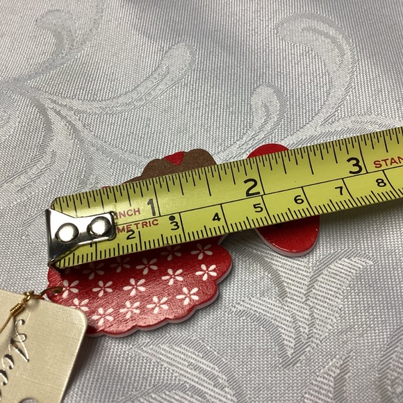 AFRO AMERICAN BEAUTIFUL LADIES WOODEN EARRINGS - Picture 5 of 10